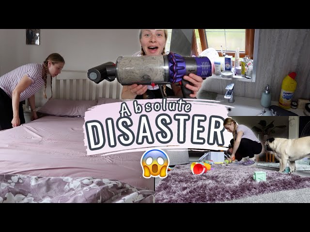 DISASTER CLEAN WITH ME | HUGE Tidy & Declutter | Speed Cleaning Motivation 2022 | Clean With Me UK😱