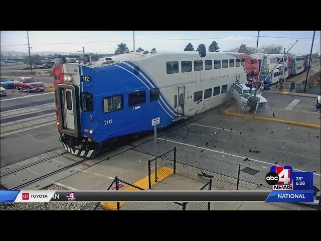 WATCH: Driver escapes car in Utah before train smashes vehicle