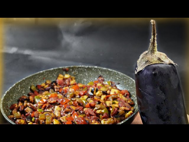 My friend in the village taught me how to cook eggplant, which is tastier than meat! Simple recipe