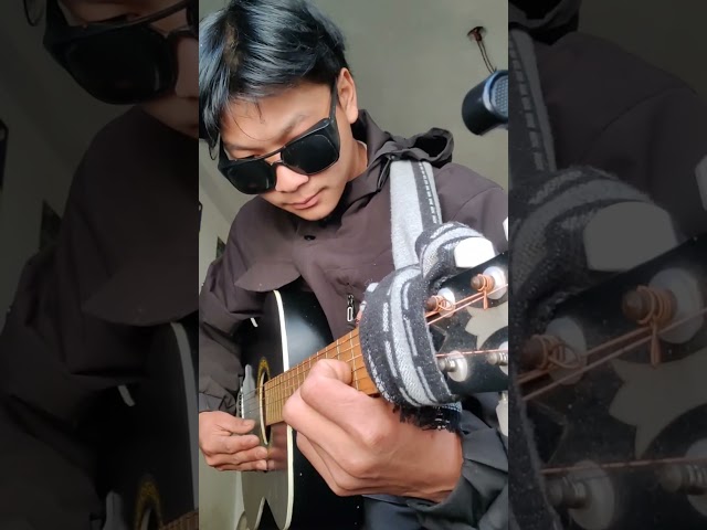 Shirish khadka daiko chihanki pari 😂😂🎸