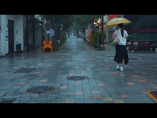 [4K] Relaxing walk in the heavy rain at city alley. Heavy rain, but quiet street. Rain sound ASMR