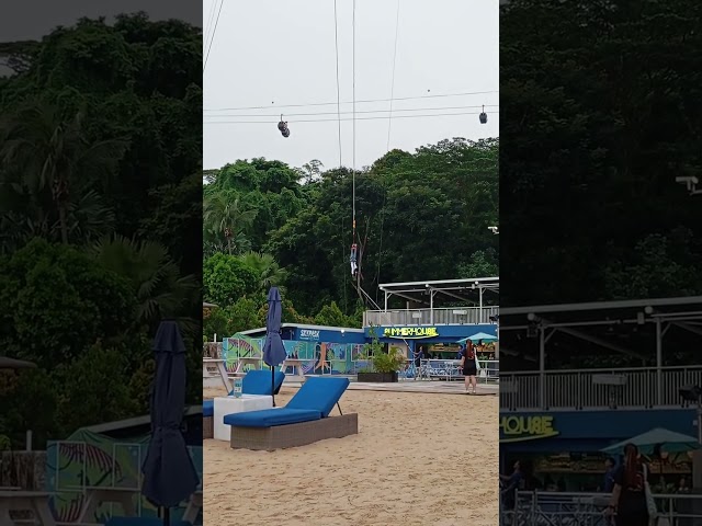 how to jump skyward in Singapore Sentosa @alidaytour1044