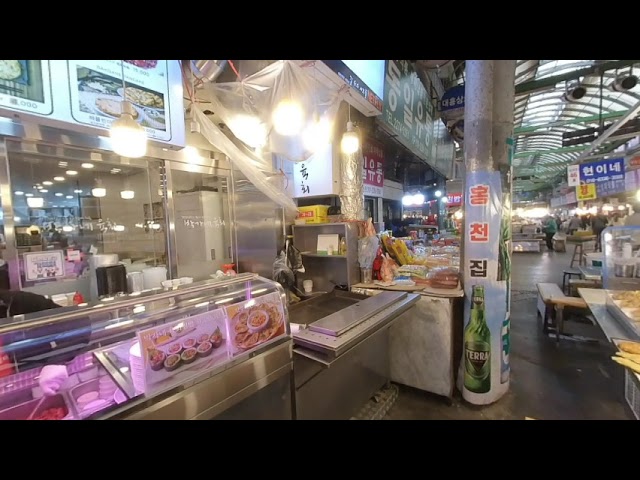 [Insta 360 EVO] 서울 방산시장 관광 180도 3D 영상 Tourism in Bangsan Market, Seoul, Korea 180 degrees 3D video