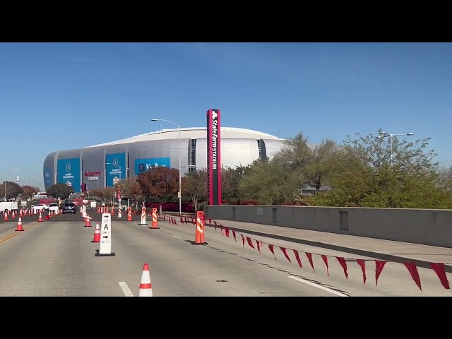 Pulling up to the Fiesta Bowl, a few hours early