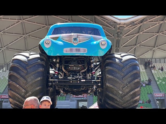 Monster jam-Melbourne, Australia            Oct.  E02