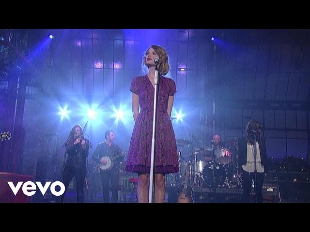 Taylor Swift - Love Story (Live on Letterman)