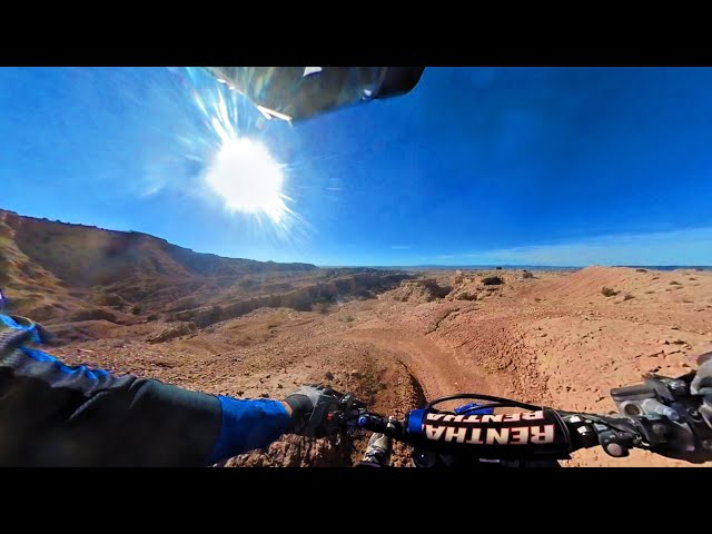 Epic Dirt Bike Adventure: Thrills and Views