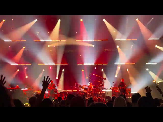 “Fluffhead” Phish Live at MSG 12/30/24