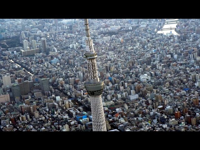 Helicopter ride over Tokyo Tower & Tokyo Skytree Japan