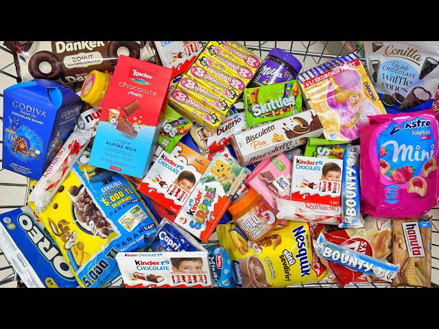 Buying Lot's of NEW American Candy and Chocolate - Shopping Vlog