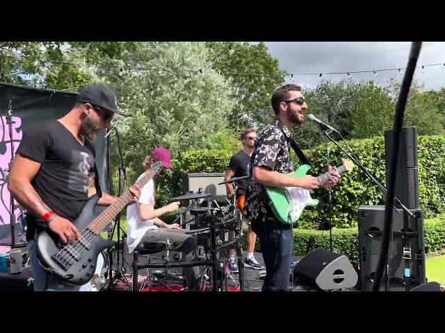 Moonlight Motion live @ Manor Farm Festival 19.08.2023