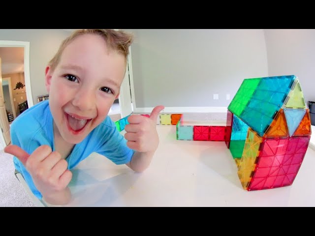 MY FAVORITE TOY EVER! / Magnet Blocks!