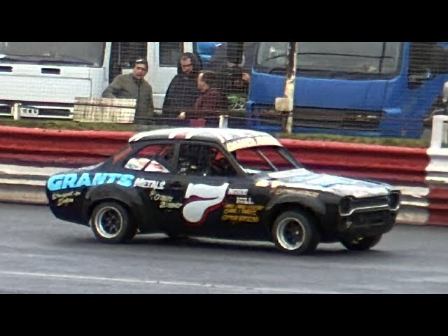 Classic Hot Rods Highlight of  the end hednesford hills raceway 24