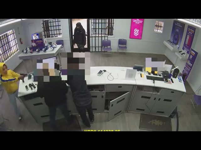 Houston police trying to ID gunman who shot teen working at cellphone store