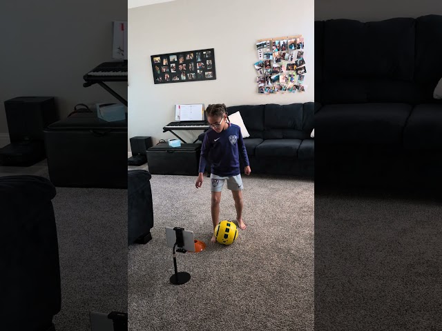 Doing my daily #dribbleup. #soccer #RayLynnTheSoccerStar