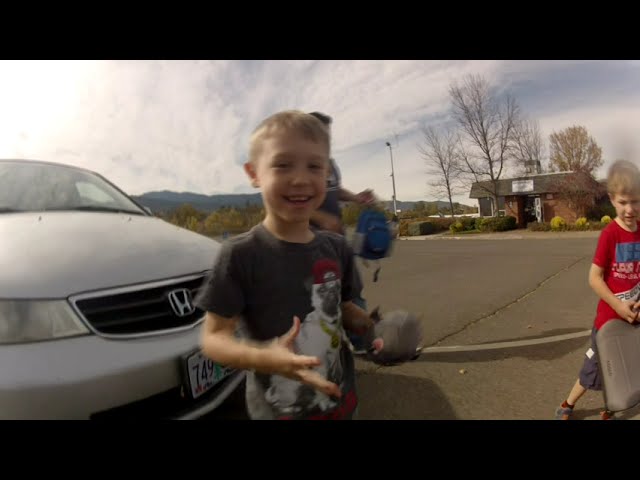 Flying in Ashland Oregon 3D VR180