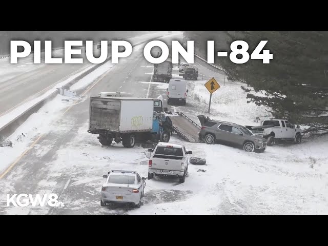 Large pileup shuts down I-84 westbound near Multnomah Falls; injuries reported