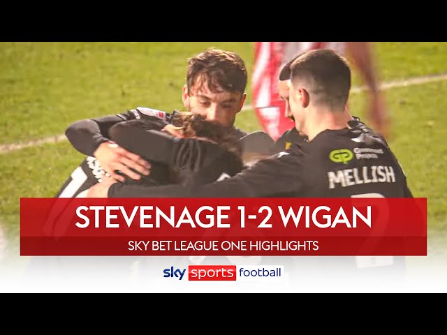 Aasgaard nets superb stoppage-time free-kick | Stevenage 1-2 Wigan | Highlights