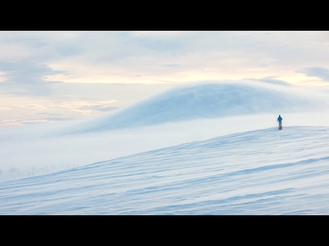 Through the Arctic Wilderness of Lapland | Skiing Hike in Pallas-Yllästunturi National Park