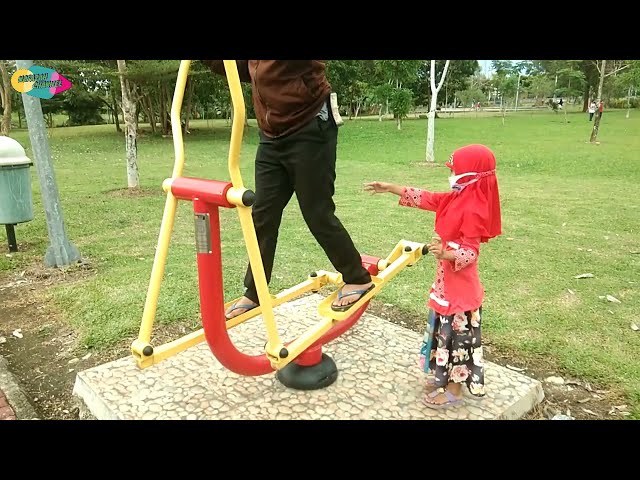 PLAY AT AL MUNAWARAH SAKURA PARK, BANJARBARU | BERMAIN DI TAMAN SAKURA ALMUNAWARAH BANJARBARU