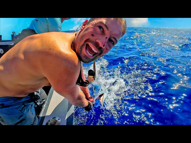 Fisherman Gets SPEARED in the Face! (Marlin Fishing Australia)