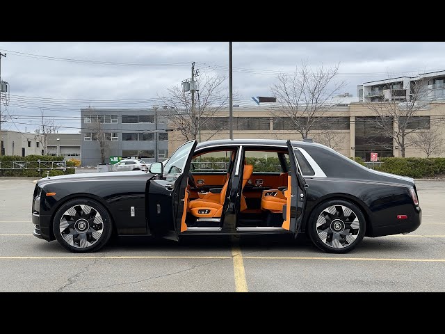 2023 Rolls-Royce Phantom - Walkaround in 4k HDR