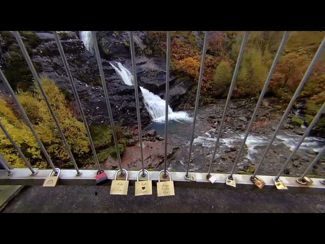 padlocks at Altnafeadh Waterfalls Glencoe in Scotland 2024-10-19 in 3D VR180