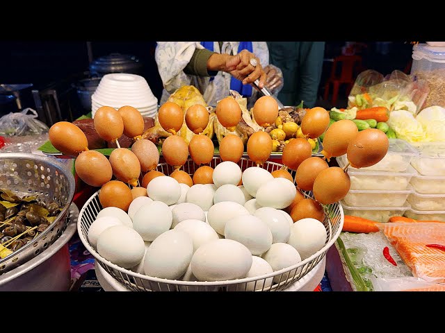 Night Market In Batom Bong province #nightmarket #nightfood #thaifood #foodtours #asiancapital