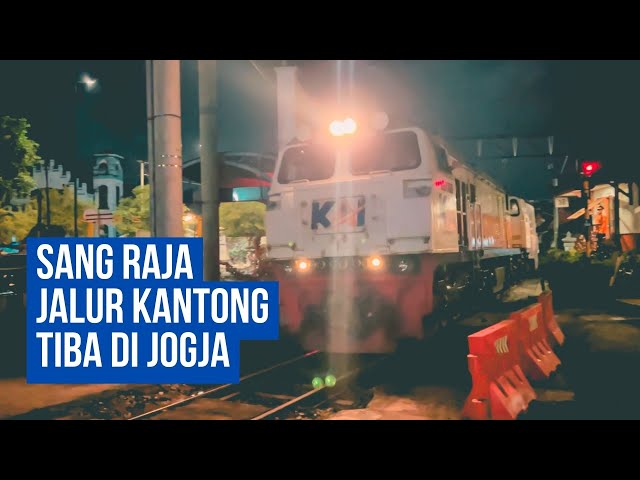 KA Gajayana (55): Kompilasi Kedatangan Di Stasiun Tugu Jogja - 4K HDR