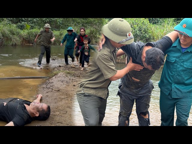 Dad was saved by his mother and security forces