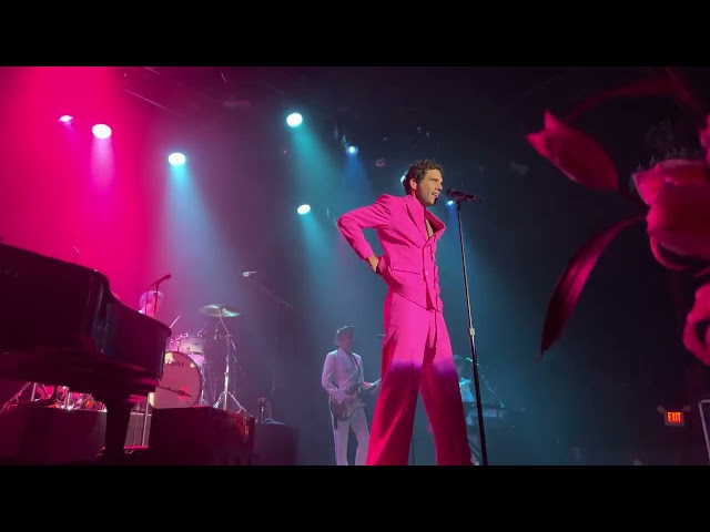 Mika @ The Fillmore - Big Girl, You Are Beautiful (April 17, 2022)