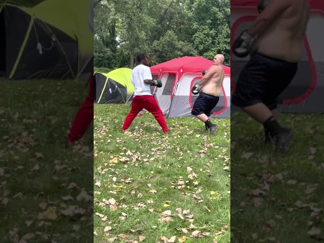 Hood BOXING MATCH WHO WON? part 2 #hoodfights #boxing #hood #tralierpark #fight #boxingmatch