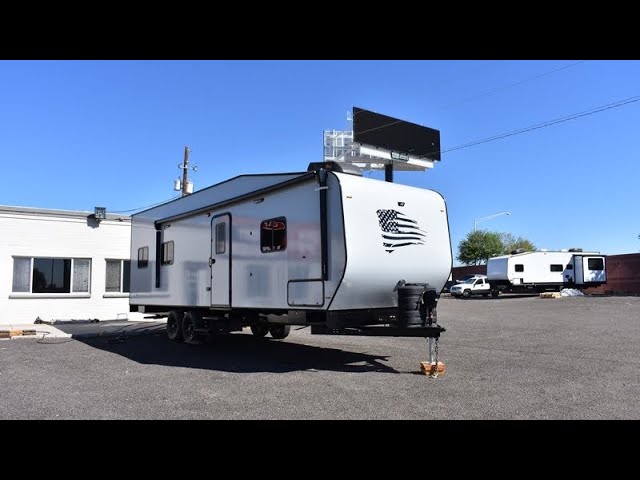 28’ FBX Toy hauler - The Perfect Hunting Trailer