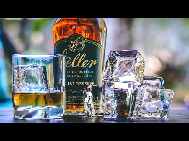 BEST Way to Make Crystal CLEAR Ice Cubes!! | Perfect for Whiskey