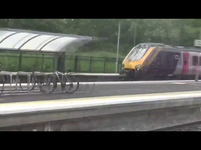 XC Class 221 Super Voyager + GWR 166211 @ Filton Abbey Wood - 18/5/19