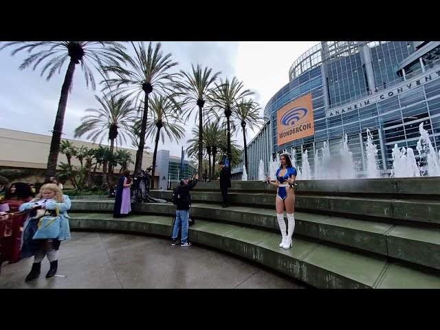 WELCOME TO WONDERCON 2024 MythBusters STAR AND FASHION COSPLAY MODEL CHUN LI EAT TRAIL MIX