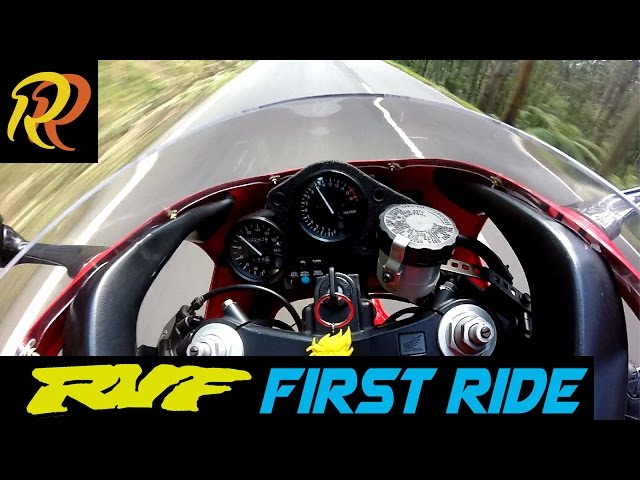 1995 Honda RVF400 | First Ride