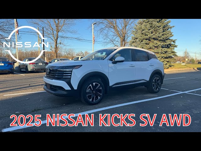 2025 Nissan KICKS SV AWD: Walk-around.