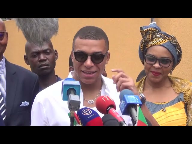 Kylian Mbappe visits motherland village in Cameroon｜Douala｜Paris Saint-Germain｜Ligue 1｜France