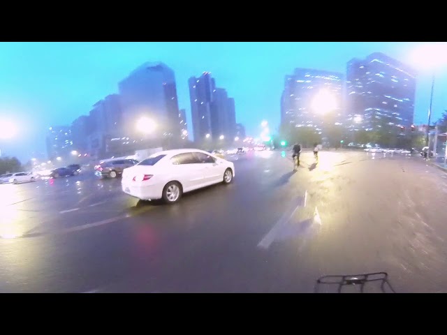 360 VR Video bike ride through Chengdu (handheld)