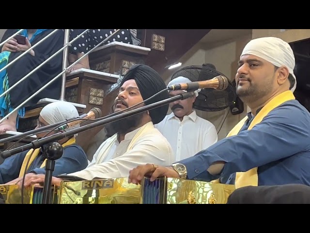 Rasna japti tuhi tuhi shabad of by karanjeet singh uk wale