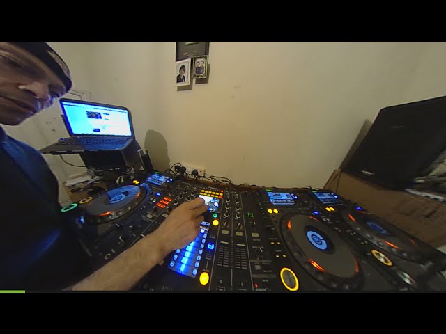 360 DJ MIXING LESSON ON USING ACAPELLAS BY ELLASKINS THE DJ TUTOR