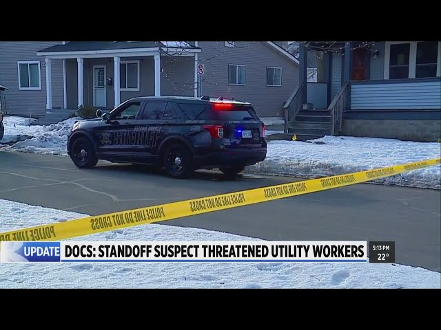 Grand Haven police: Standoff suspect pointed gun at workers