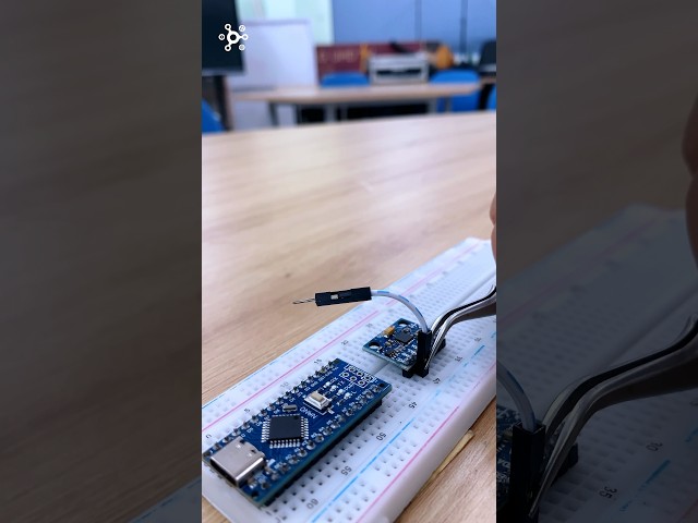 Measure angle smarter not harder 📐💀 #electronics #arduino #engineering