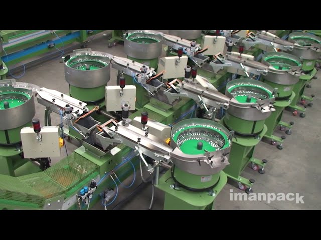 Automatic packaging machines and packaging systems for Kits