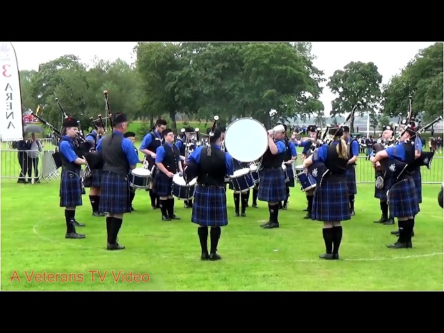 007 Tweedvale  Innerleithen  Pipe Band