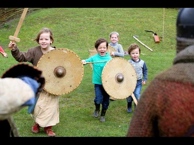 Kijk rond in preHistorisch Dorp (Virtual Reality 360°)