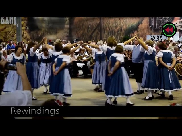 “🎉 Traditional Oktoberfest Dance in Blumenau! 🍻 Rewinding the Fun 🕺💃”