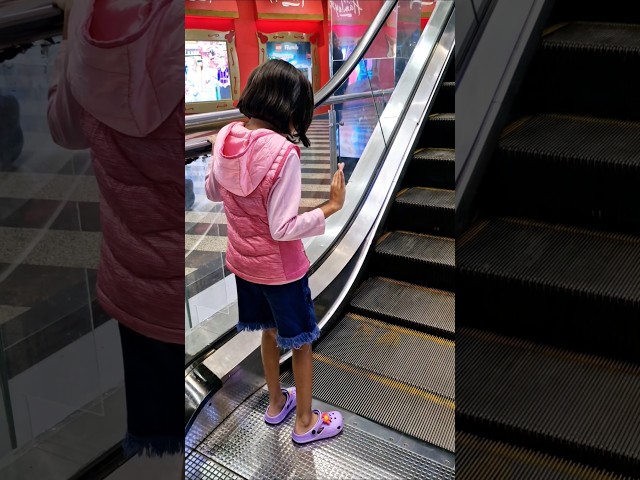 Fear Of Escalator 😨😨😨#escalator #funny #shorts