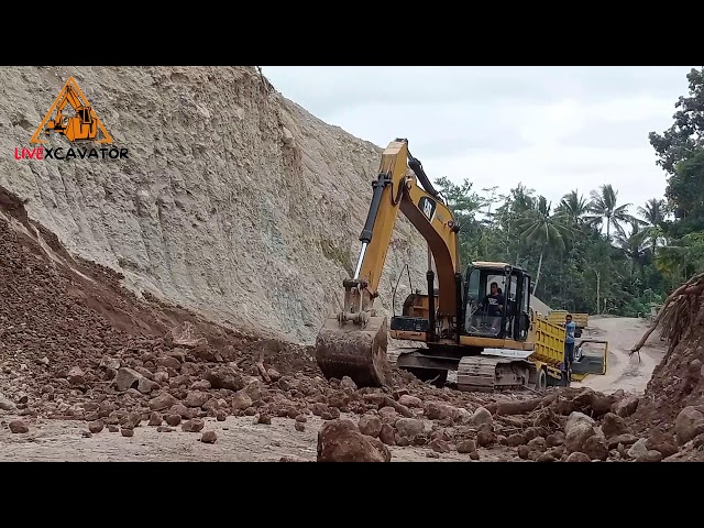 Building a Road? See How We Load Rocks Like Pros in the Hills 4kkk